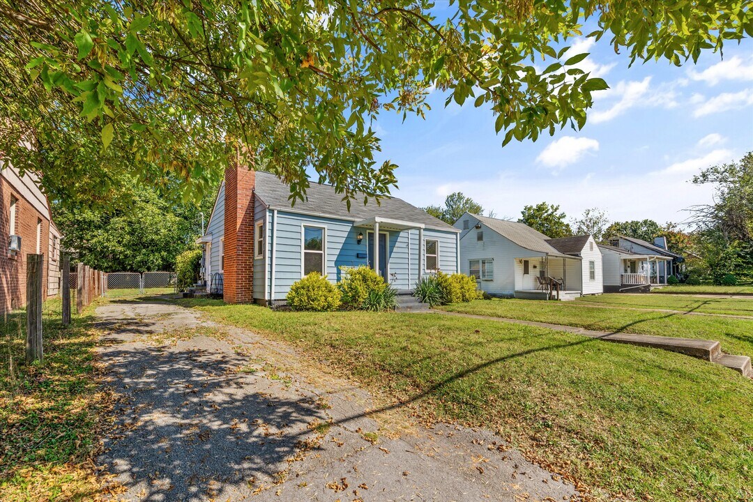 3312 Clearview St in Knoxville, TN - Foto de edificio
