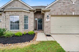 809 Hallmark Oak St in Seabrook, TX - Building Photo - Building Photo