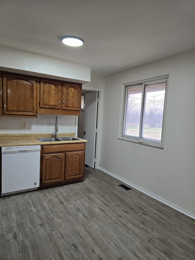 4619 Belcourt Dr in Dayton, OH - Building Photo - Building Photo