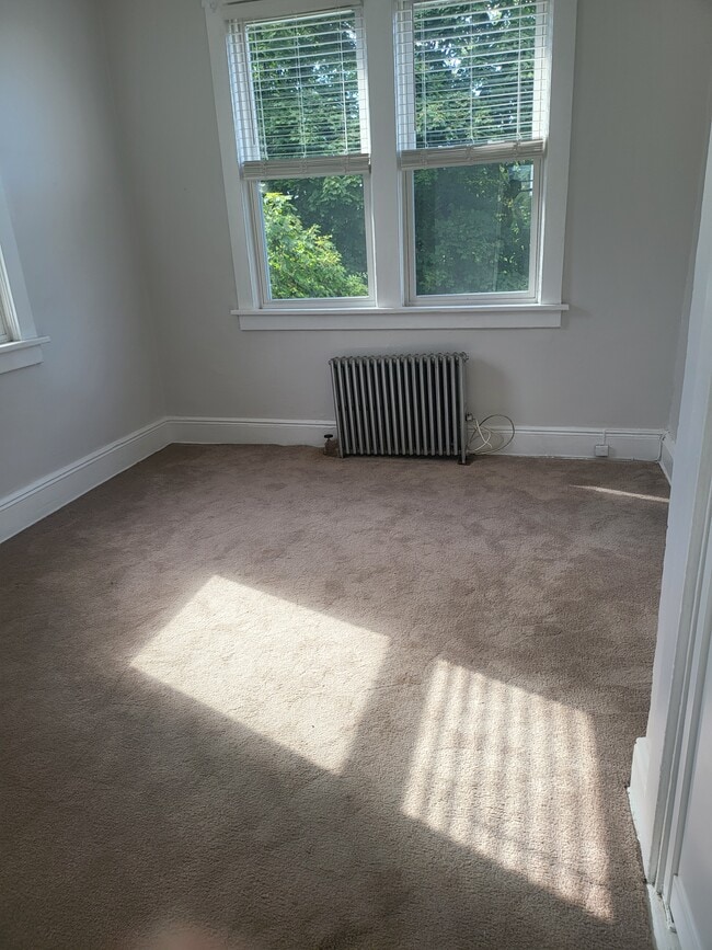 68 Entwistle Ave Rentals in Nutley, NJ