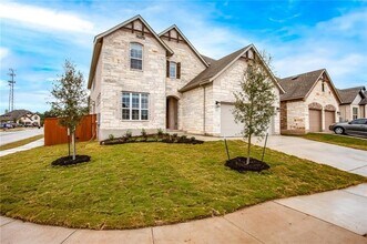 101 Barrel Bnd in Andice, TX - Building Photo - Building Photo