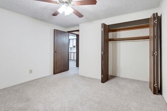 Bridgepoint in Jacksonville, FL - Building Photo - Building Photo