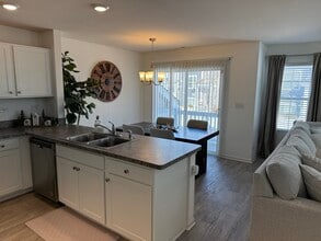 2520 Alison Ave in Pingree Grove, IL - Building Photo - Building Photo