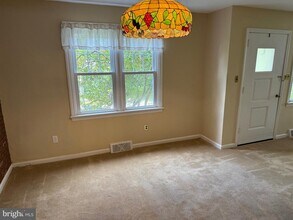 823 Edge Hill Rd in Glenside, PA - Building Photo - Building Photo