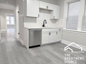 2937 N Fairfield Ave in Chicago, IL - Building Photo