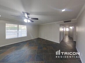 1726 N Summer Cir in Mesa, AZ - Building Photo - Building Photo