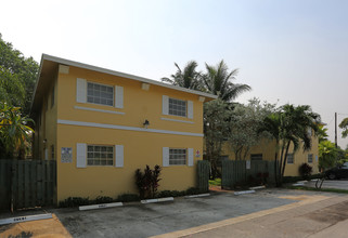 1400-1410 NE 10th Ave in Fort Lauderdale, FL - Building Photo - Building Photo