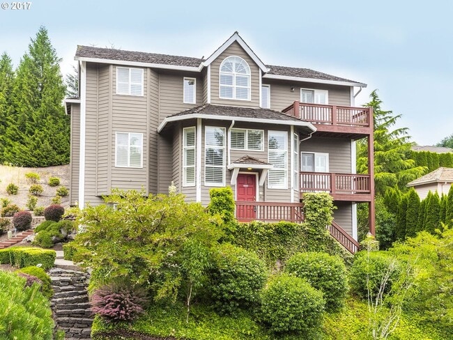 property at 13781 SW Benchview Pl