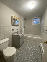 34 Speridakis Ter, Unit 3 in Cambridge, MA - Building Photo