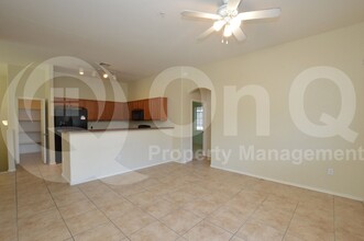 1350 S Greenfield Rd in Mesa, AZ - Building Photo - Building Photo