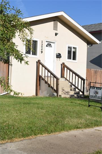 property at 1229 S Vermont Ave