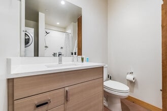 2120 Commerce St, Unit SI ID1045870P in Tacoma, WA - Foto de edificio - Building Photo