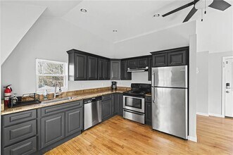 2465 Hartford Ave in Johnston, RI - Building Photo - Building Photo