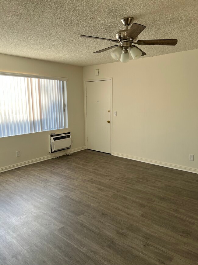 1057 Western Ave, Unit Apt.5 in Glendale, CA - Foto de edificio - Building Photo