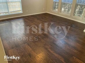 671 Honeysuckle Ln in Cedar Hill, TX - Building Photo - Building Photo