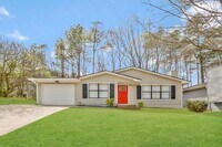 2239 Lowtrail Ct