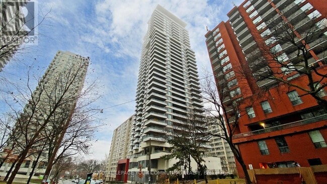 50-2550 Dunfield Ave