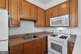 4422 Pechin St in Philadelphia, PA - Building Photo - Building Photo