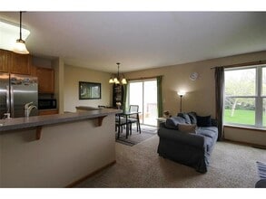 15762 Flan Ct in Apple Valley, MN - Building Photo - Building Photo