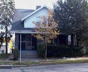 626 W College Ave in State College, PA - Foto de edificio