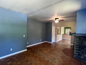 9880 Fredrickson Rd NW in Bremerton, WA - Building Photo - Building Photo