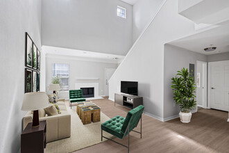 Highlands At Alexander Pointe in Charlotte, NC - Foto de edificio - Building Photo