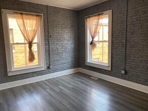 1709.5 E Michigan St in Indianapolis, IN - Building Photo - Building Photo