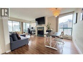 3131 Main St in Vancouver, BC - Building Photo