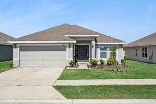 1106 Citrus Landings Blvd in Davenport, FL - Building Photo