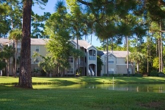 Wedgewood in Daytona Beach, FL - Foto de edificio - Building Photo