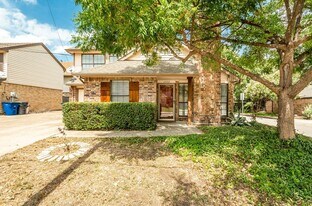 1502 Villars St in Dallas, TX - Building Photo