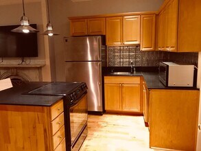100 Charles St in Boston, MA - Building Photo - Building Photo