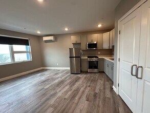 202 Shirley Ave, Unit #508 in Revere, MA - Building Photo - Building Photo