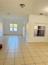 12260 SW 27th St in Miramar, FL - Building Photo - Building Photo