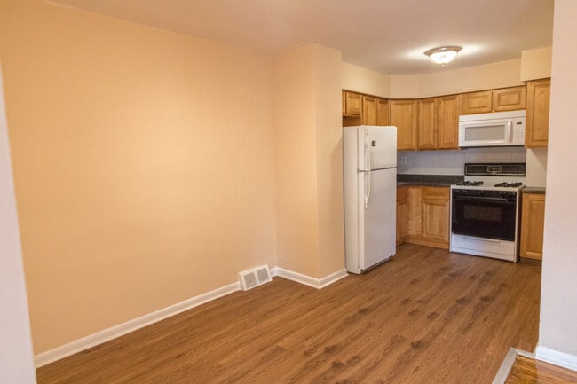 3921 Lankenau Ave in Philadelphia, PA - Building Photo - Building Photo