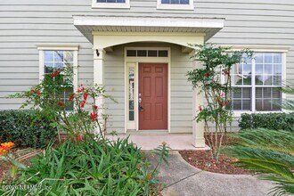 13429 English Peak Ct in Jacksonville, FL - Building Photo - Building Photo