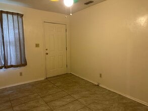 805 Old Bainbridge Rd in Tallahassee, FL - Building Photo - Building Photo