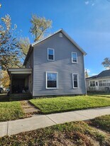 829 Kentner St, Unit Upper in Defiance, OH - Building Photo