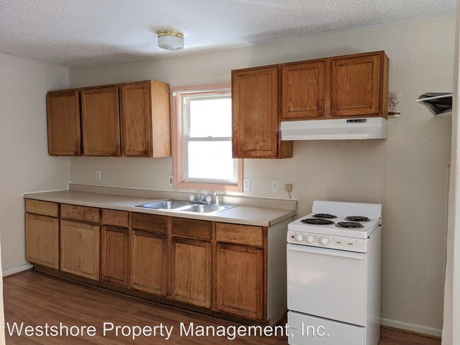 1225 Sanford St in Muskegon, MI - Building Photo - Building Photo