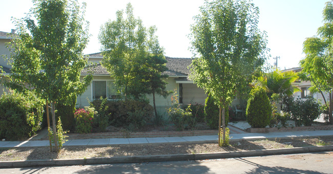 2716 Joseph Ave in Campbell, CA - Building Photo - Building Photo