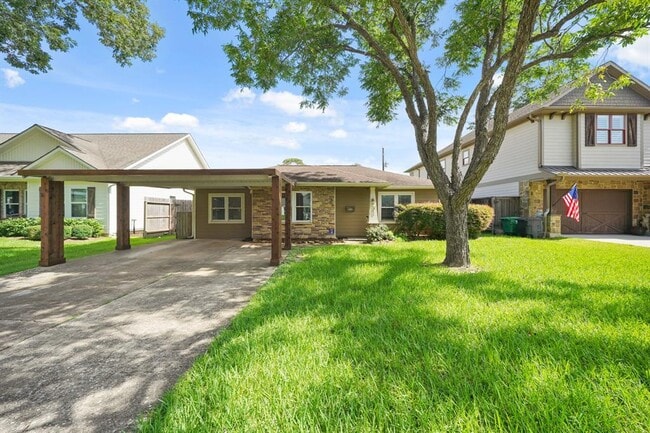 1718 Chippendale Rd
