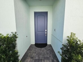 1374 Tangled Orchard Tr in Loxahatchee, FL - Building Photo - Building Photo