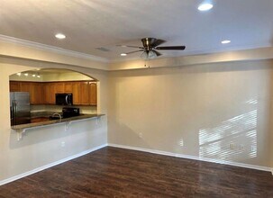 542 NW 39th Rd in Gainesville, FL - Building Photo - Building Photo