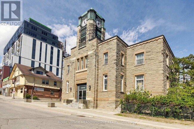 Building Photo