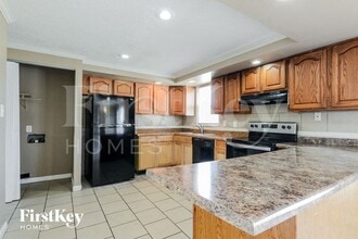 9404 Granville Pl, Unit U05 in Indianapolis, IN - Building Photo - Building Photo