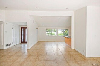 20546 Miranda Pl in Los Angeles, CA - Building Photo - Building Photo