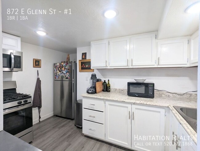872 E Glenn St in Tucson, AZ - Building Photo - Building Photo