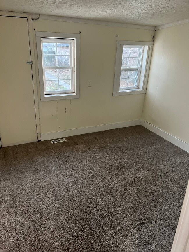 1624 Mayo Ave in Owensboro, KY - Building Photo - Building Photo