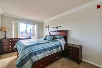 840 Turquoise St-Unit -Unit 104 in San Diego, CA - Building Photo - Building Photo