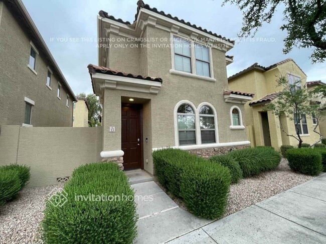 451 S Hawes Rd in Mesa, AZ - Building Photo - Building Photo